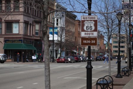 Een stukje Route 66 loopt door Springfield